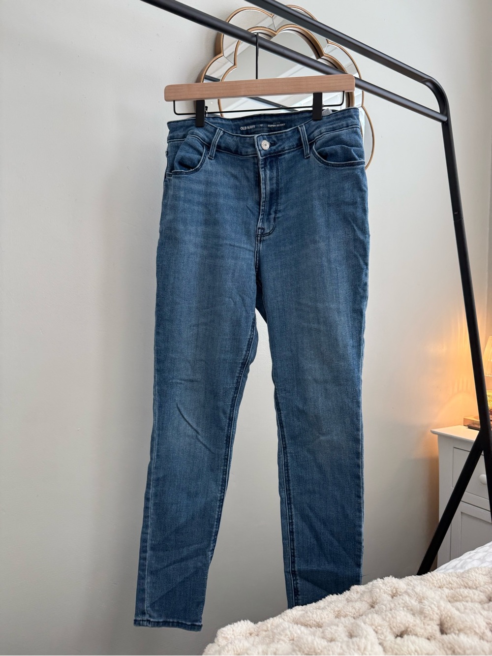 Old Navy Women’s Dark Blue Skinny Jeans